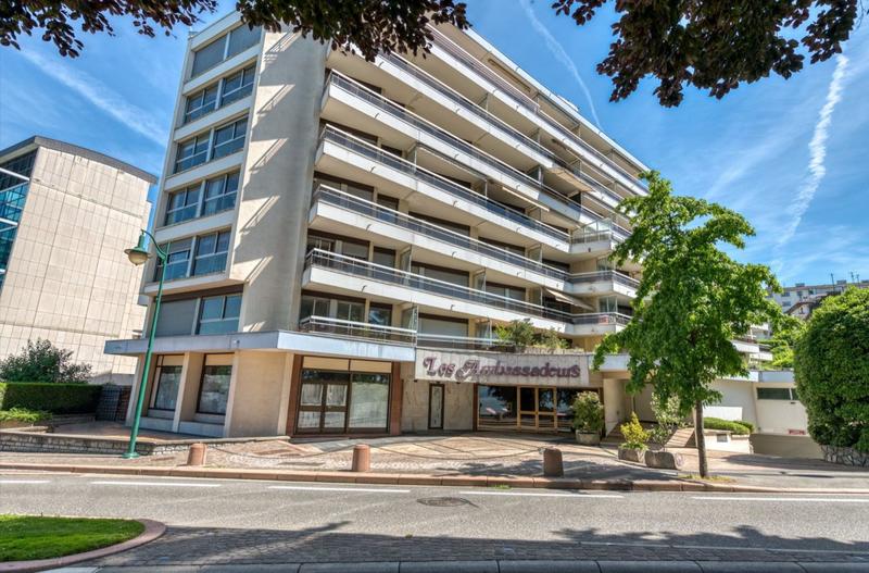 Appartement - 277 m² - 6 pièces