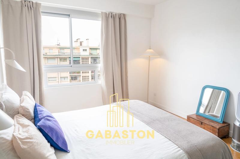 Appartement - 118 m² - 4 pièces