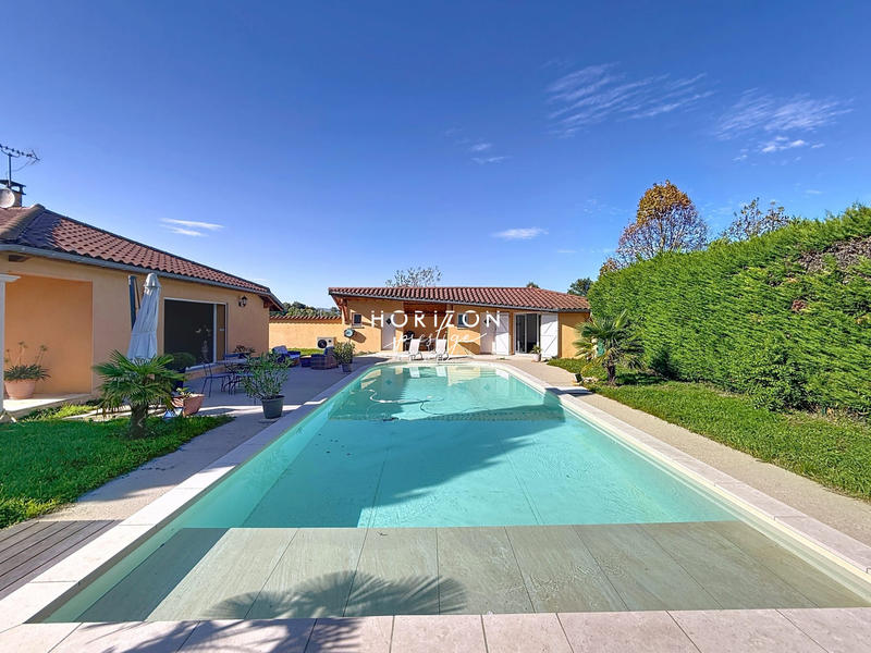 Bastide - 230 m² - 7 pièces