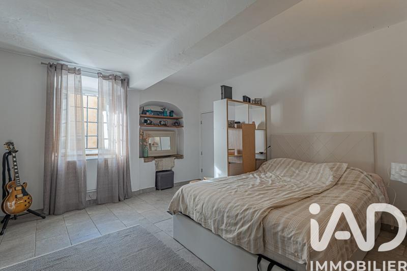 Maison de village - 161 m² - 8 pièces