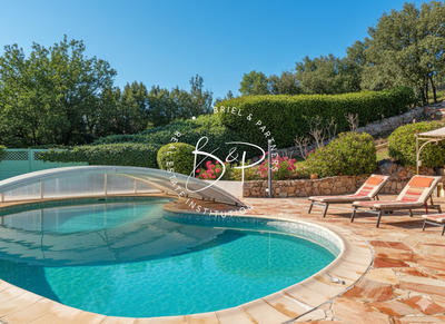 Maison - 190 m² - 6 pièces