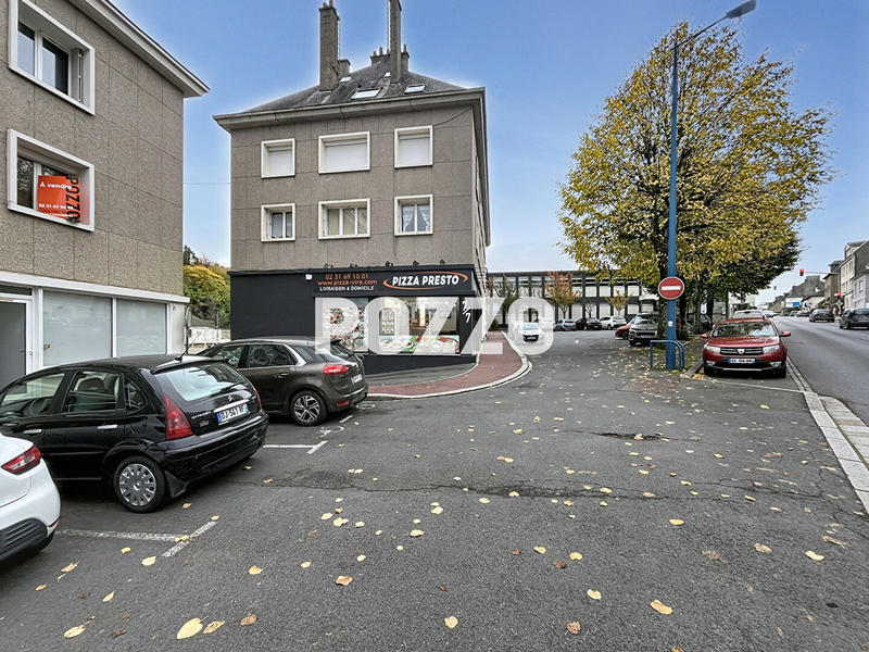 Local commercial - 62 m² - 3 pièces