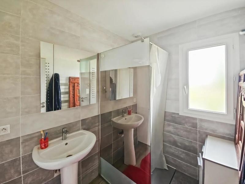 Maison - 91 m² - 5 pièces