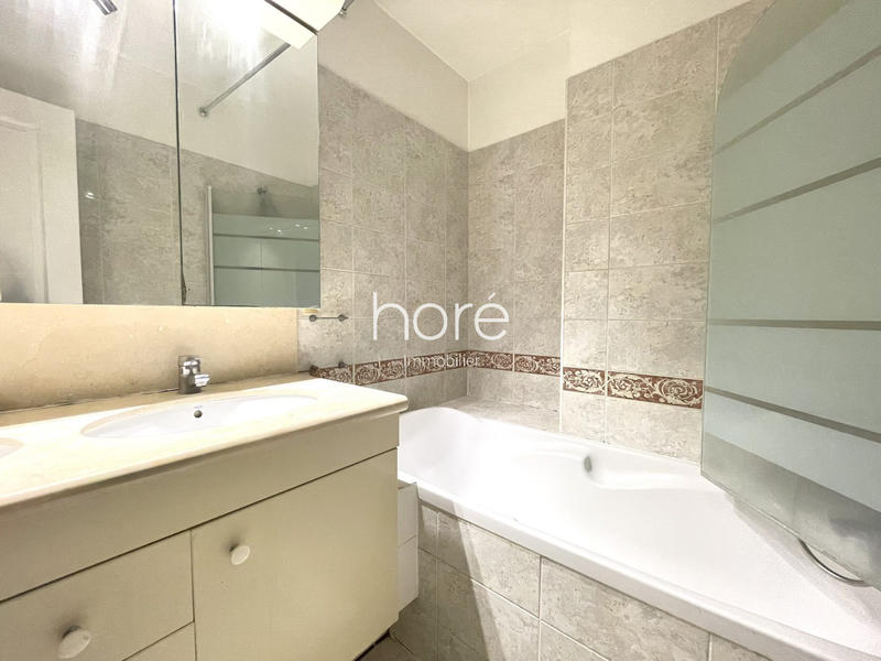 Appartement - 56 m² - 2 pièces