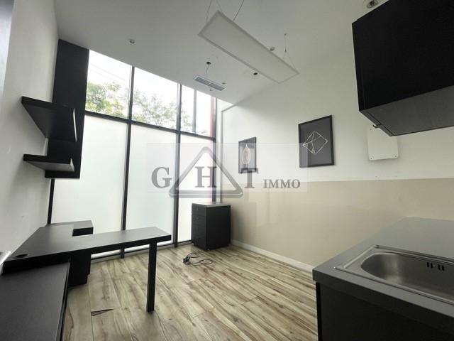 Local commercial - 160 m²