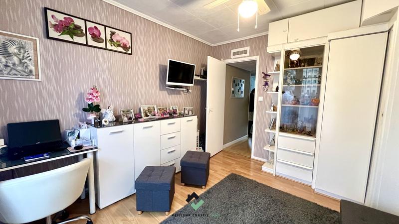 Appartement - 64 m² - 4 pièces