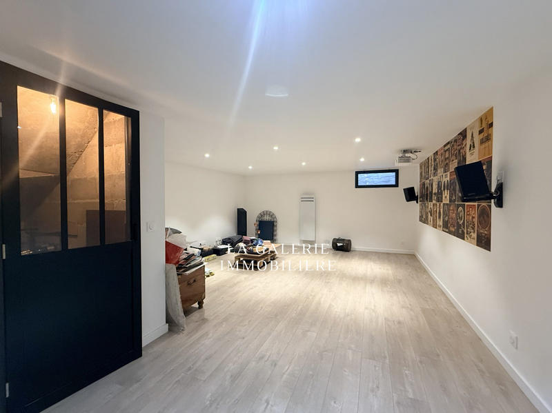 Maison contemporaine - 167 m² - 6 pièces