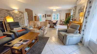 Maison - 130 m² - 5 pièces