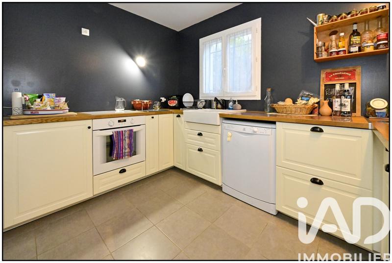 Maison - 90 m² - 5 pièces