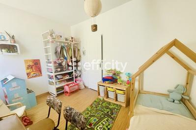 Maison de bourg - 86 m² - 4 pièces