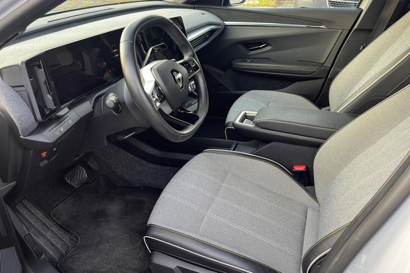 Renault Mégane E-Tech Ev40 130ch standard charge Techno