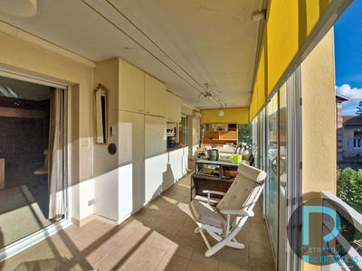 Appartement - 122 m² - 5 pièces