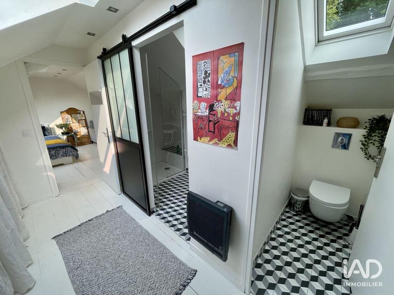 Maison - 300 m² - 10 pièces