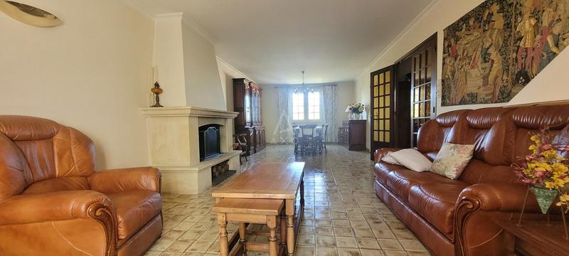 Maison - 96 m² - 4 pièces