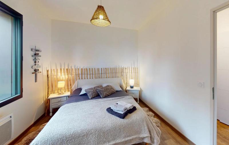 Propriété - 190 m² - 8 pièces