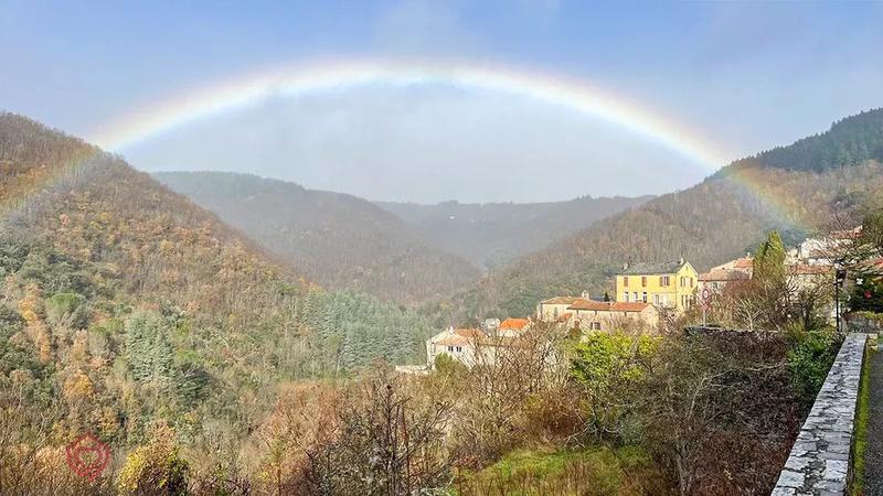 Maison de village - 289 m² - 9 pièces