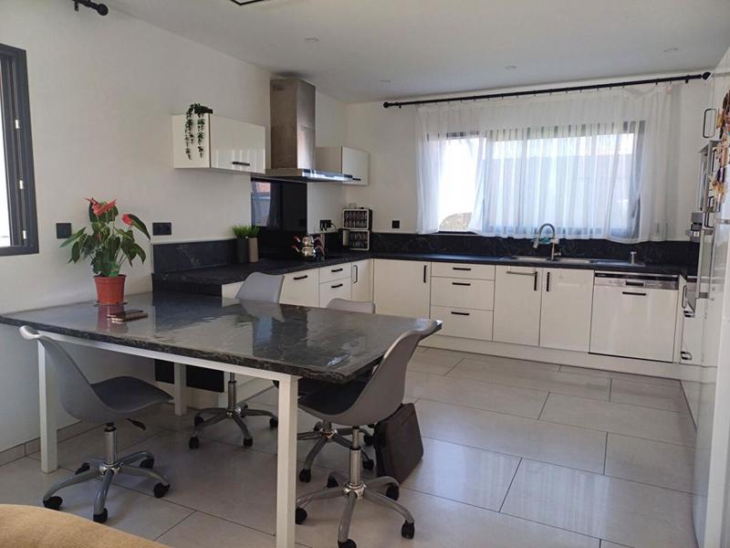 Villa - 120 m² - 5 pièces