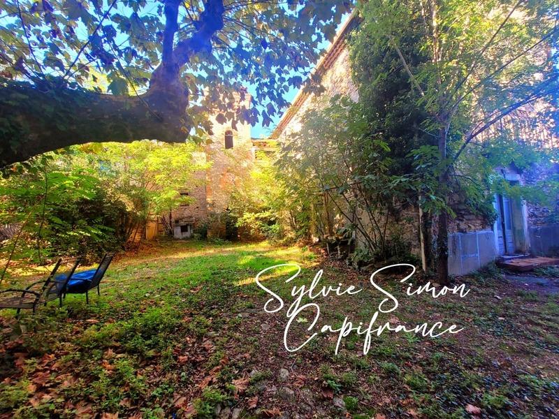 Propriété - 106 m² - 5 pièces