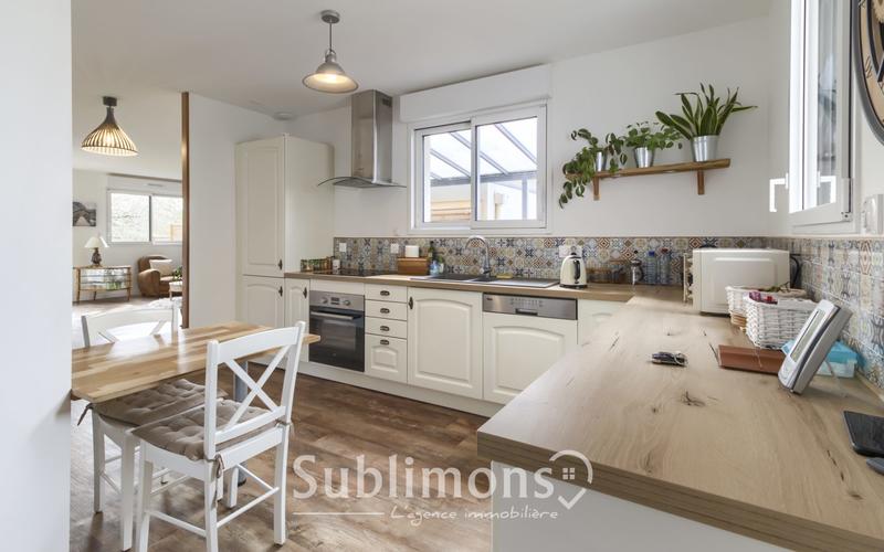 Maison contemporaine - 111 m² - 5 pièces