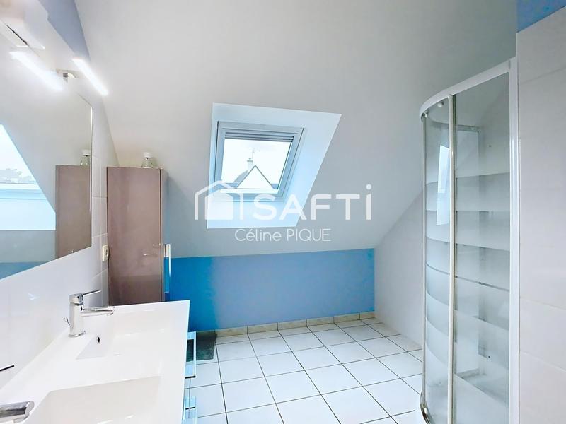 Maison - 210 m² - 7 pièces