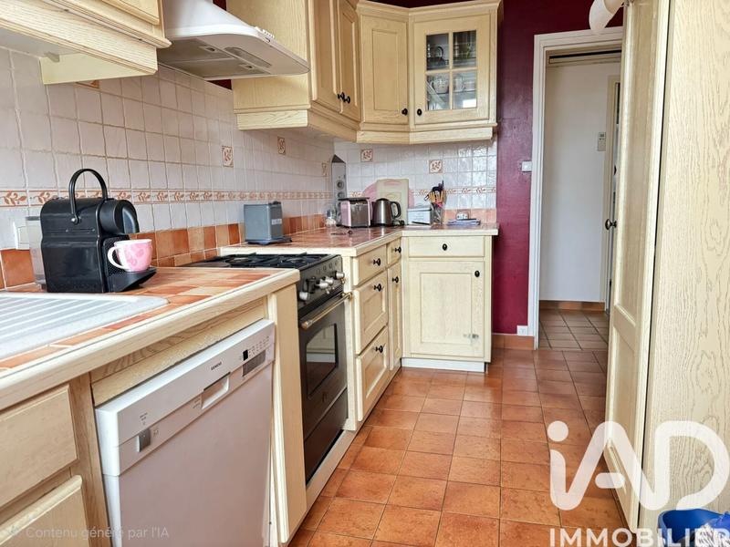 Maison - 105 m² - 4 pièces