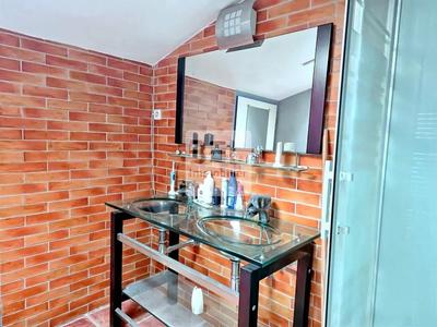 Immeuble - 255 m² - 10 pièces