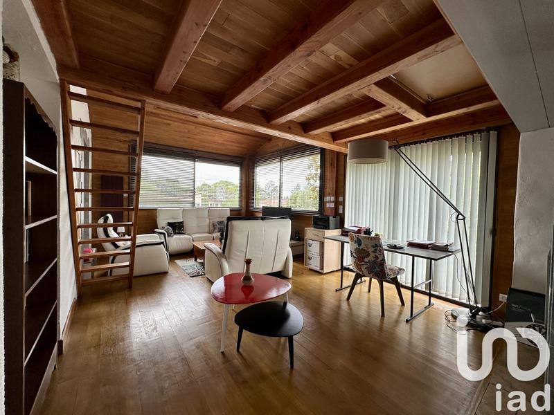 Maison - 147 m² - 5 pièces