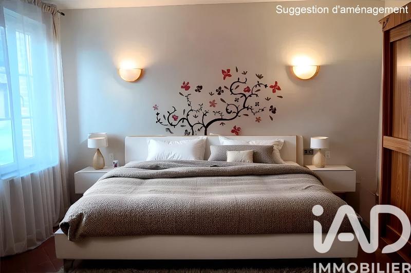 Maison - 198 m² - 6 pièces