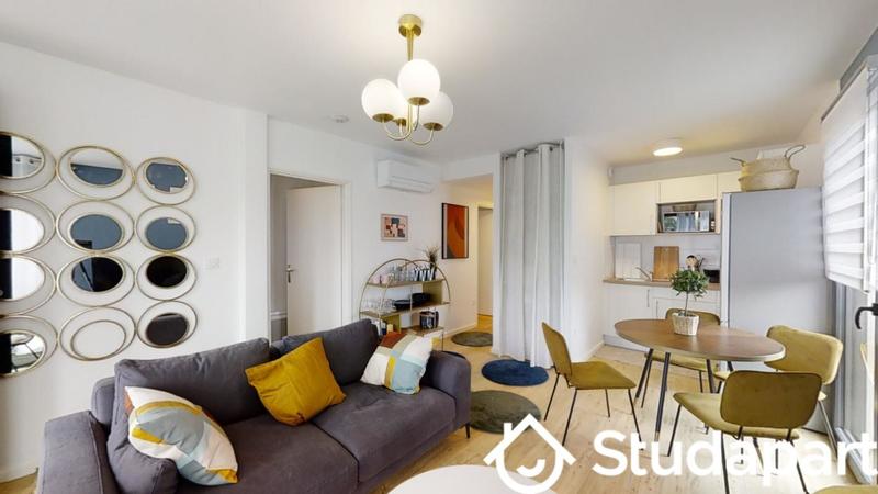 Chambre - 11 m² - 1 pièce