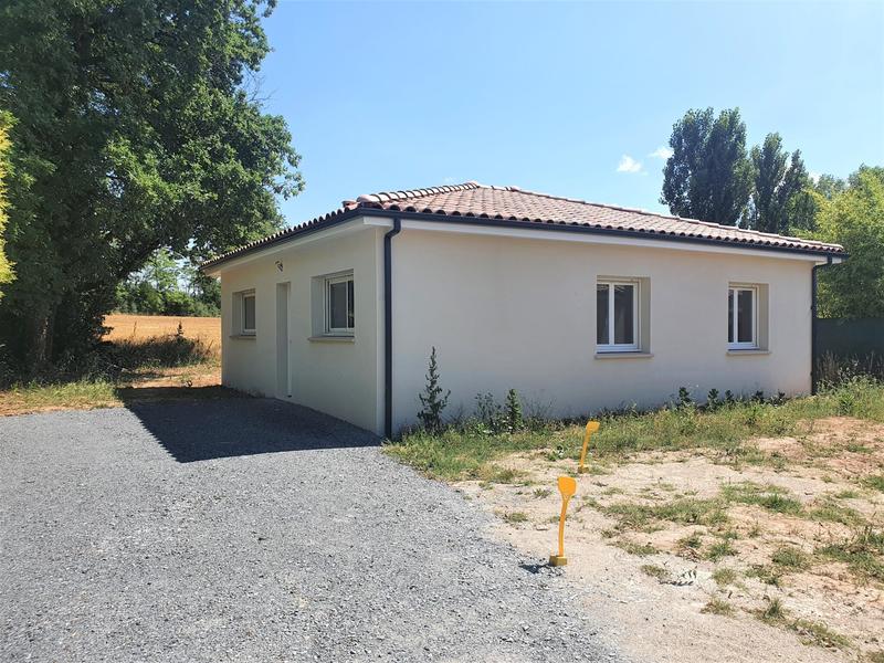 Maison - 70 m² - 4 pièces
