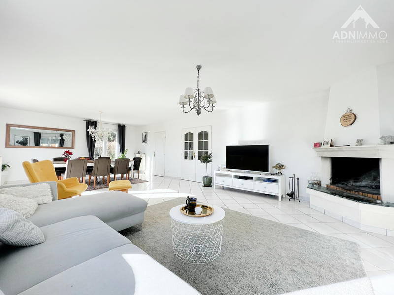 Maison - 170 m² - 6 pièces