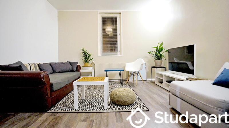 Chambre - 12 m² - 1 pièce