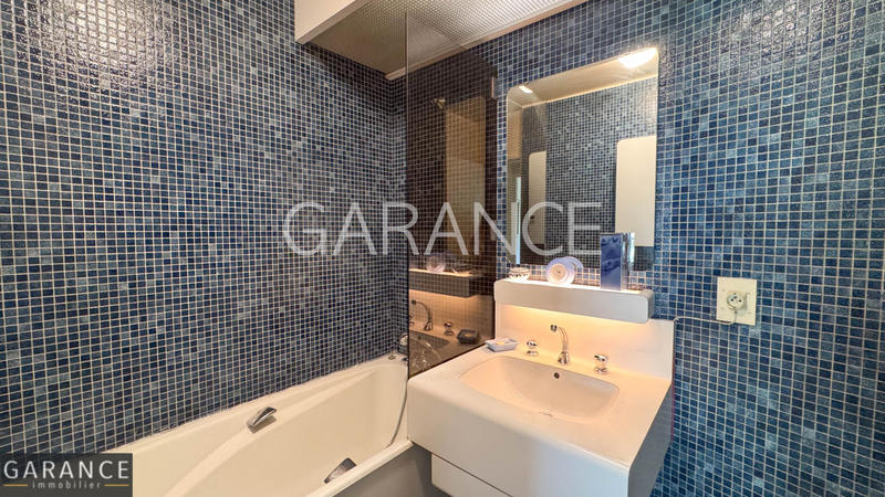 Appartement - 88 m² - 4 pièces