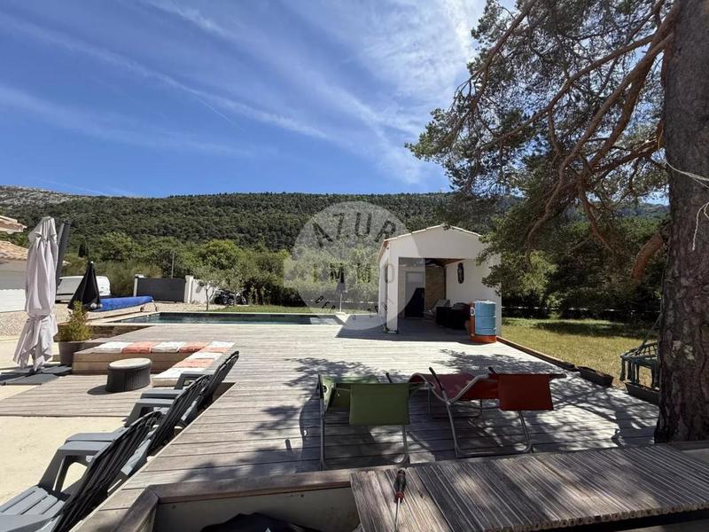 Maison - 150 m² - 5 pièces