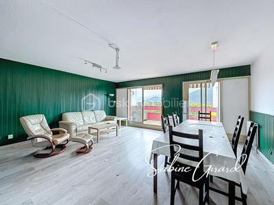 Duplex - 101 m² - 4 pièces