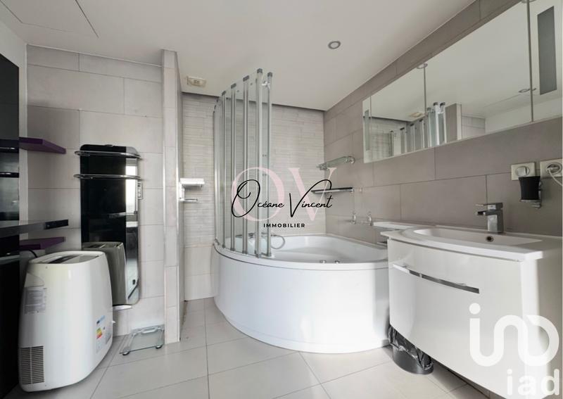 Appartement - 94 m² - 3 pièces