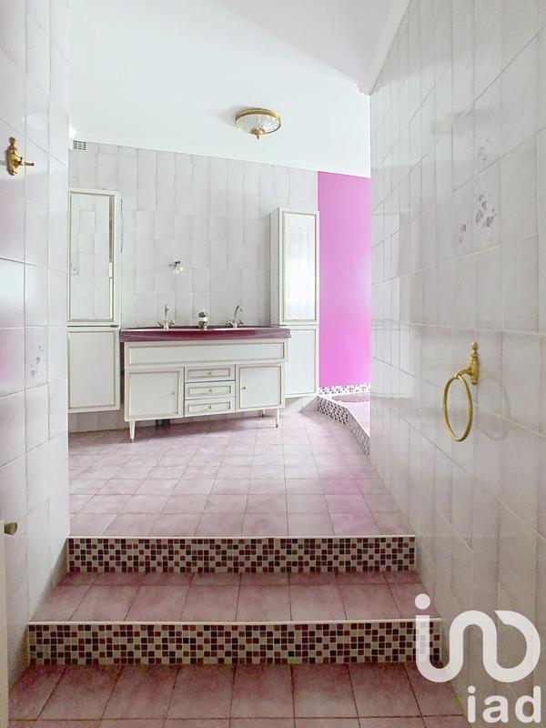 Maison - 157 m² - 7 pièces