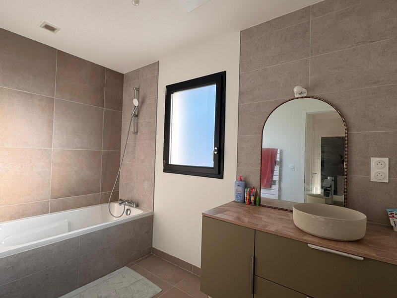 Maison - 106 m² - 5 pièces