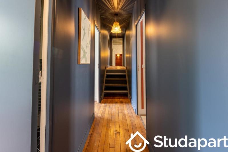 Chambre - 11 m² - 1 pièce