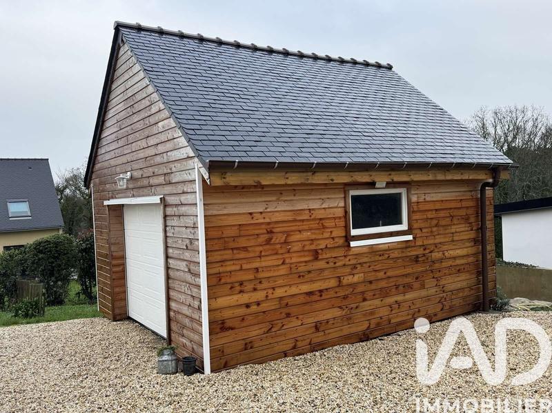 Maison - 182 m² - 7 pièces