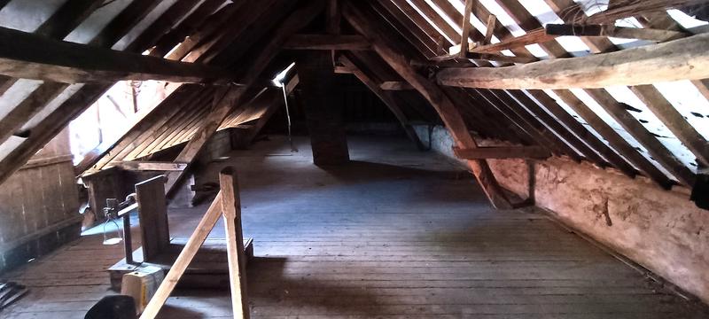 Maison - 290 m² - 10 pièces