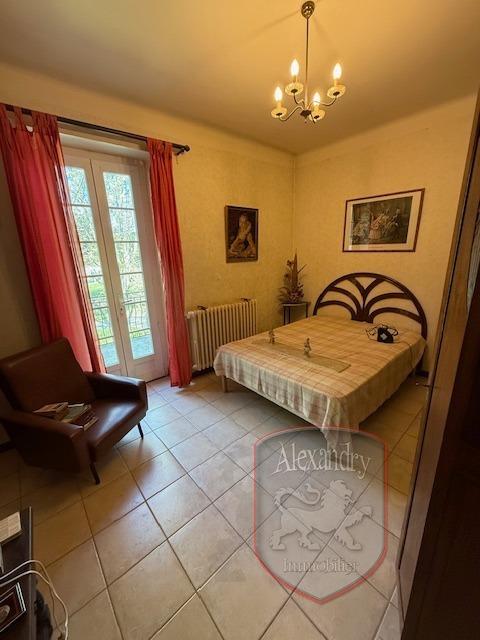 Maison - 124 m² - 7 pièces