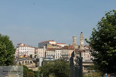 Appartement - 150 m² - 3 pièces