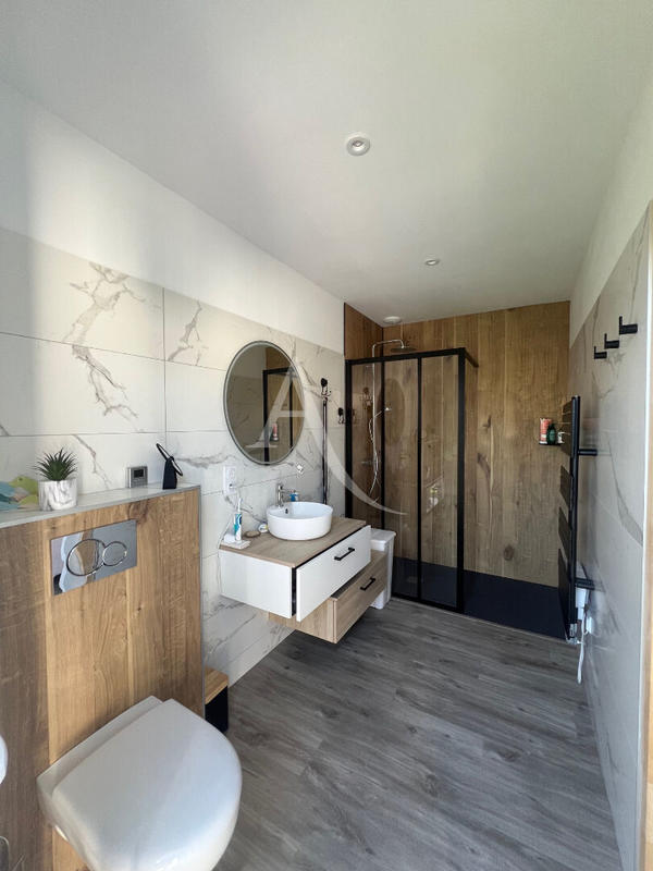 Maison - 127 m² - 5 pièces