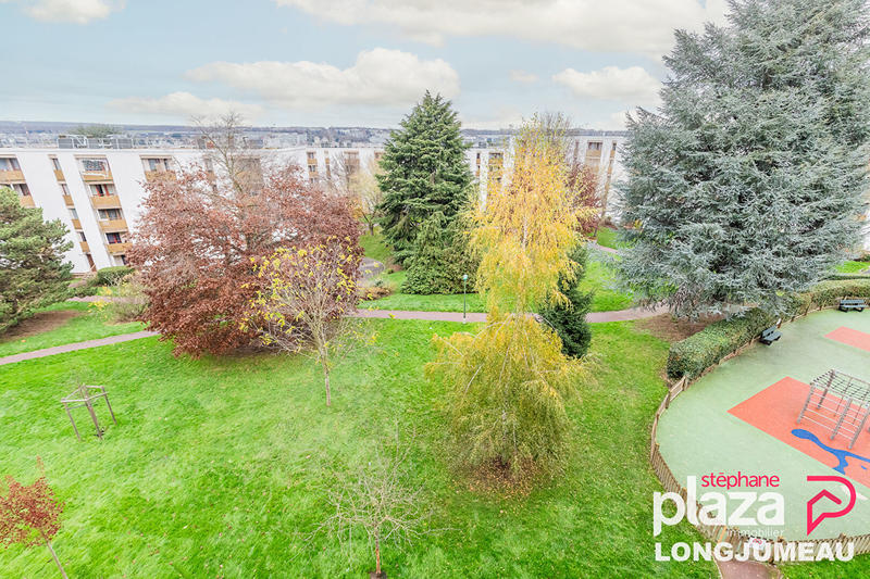 Appartement - 70 m² - 4 pièces