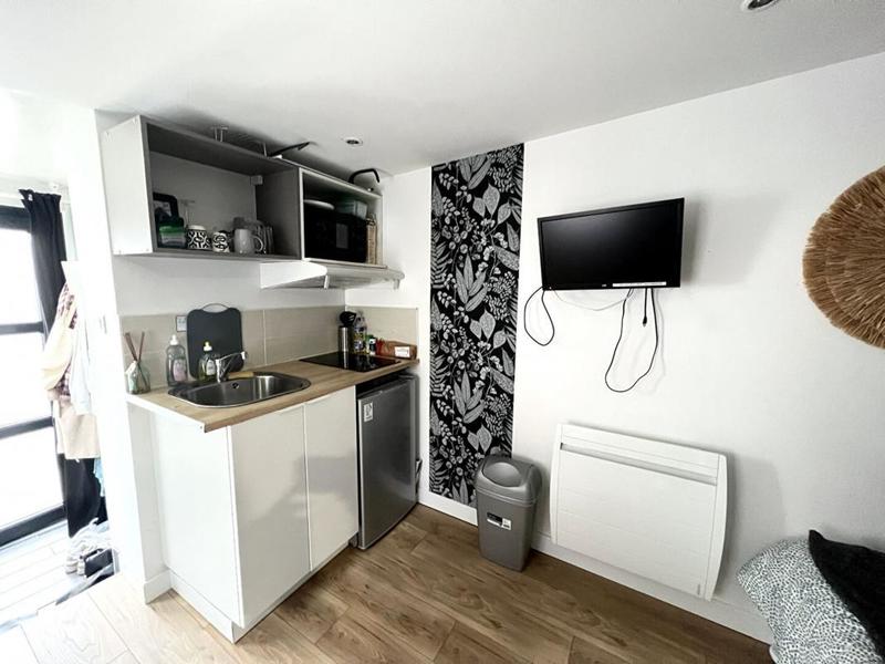 Studio - 14 m² - 1 pièce