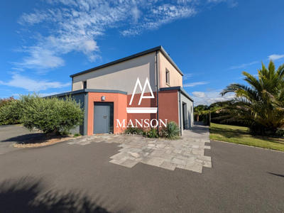 Maison contemporaine - 173 m² - 8 pièces