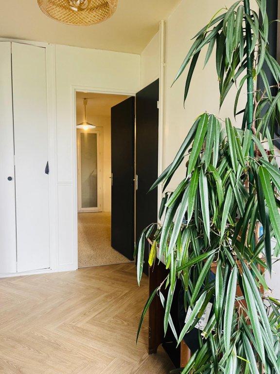 Pavillon - 94 m² - 4 pièces