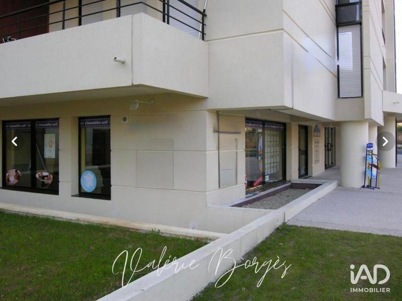 Local commercial - 65 m²