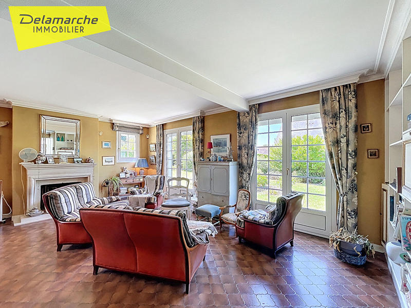 Maison - 180 m² - 6 pièces